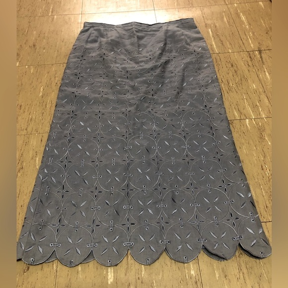 Ann Gerlin Dresses & Skirts - Vintage 100% linen skirt Ann Gerlin Scalloped Hem Cottagecore Blue midi